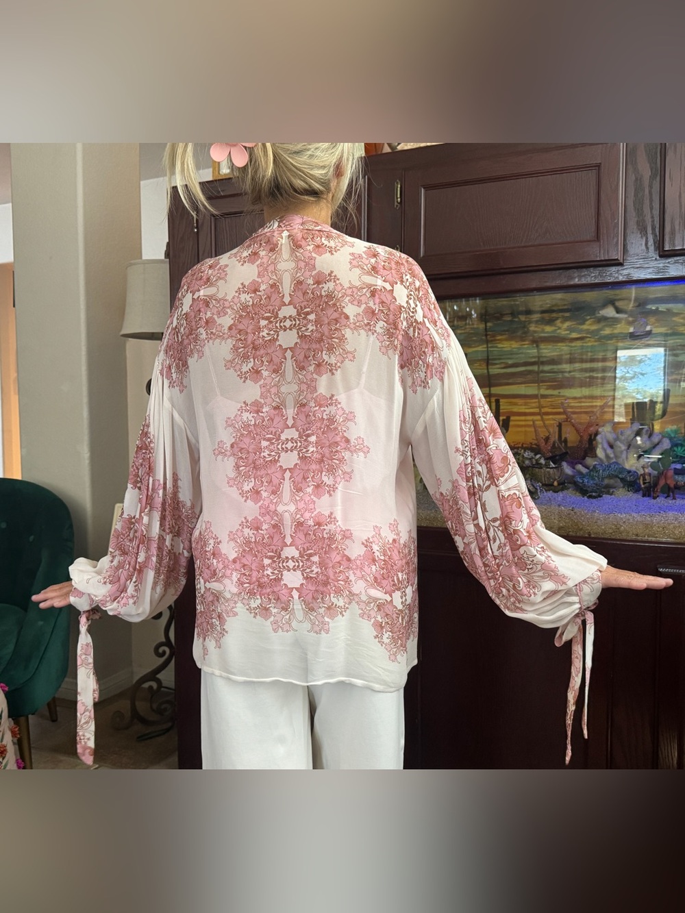 Anthropologie Forever That Girl Silk floral blouse with bow sleeves and camisole - Picture 9 of 13